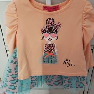 Previously loved 2-piece Betsey Johnson skirt set